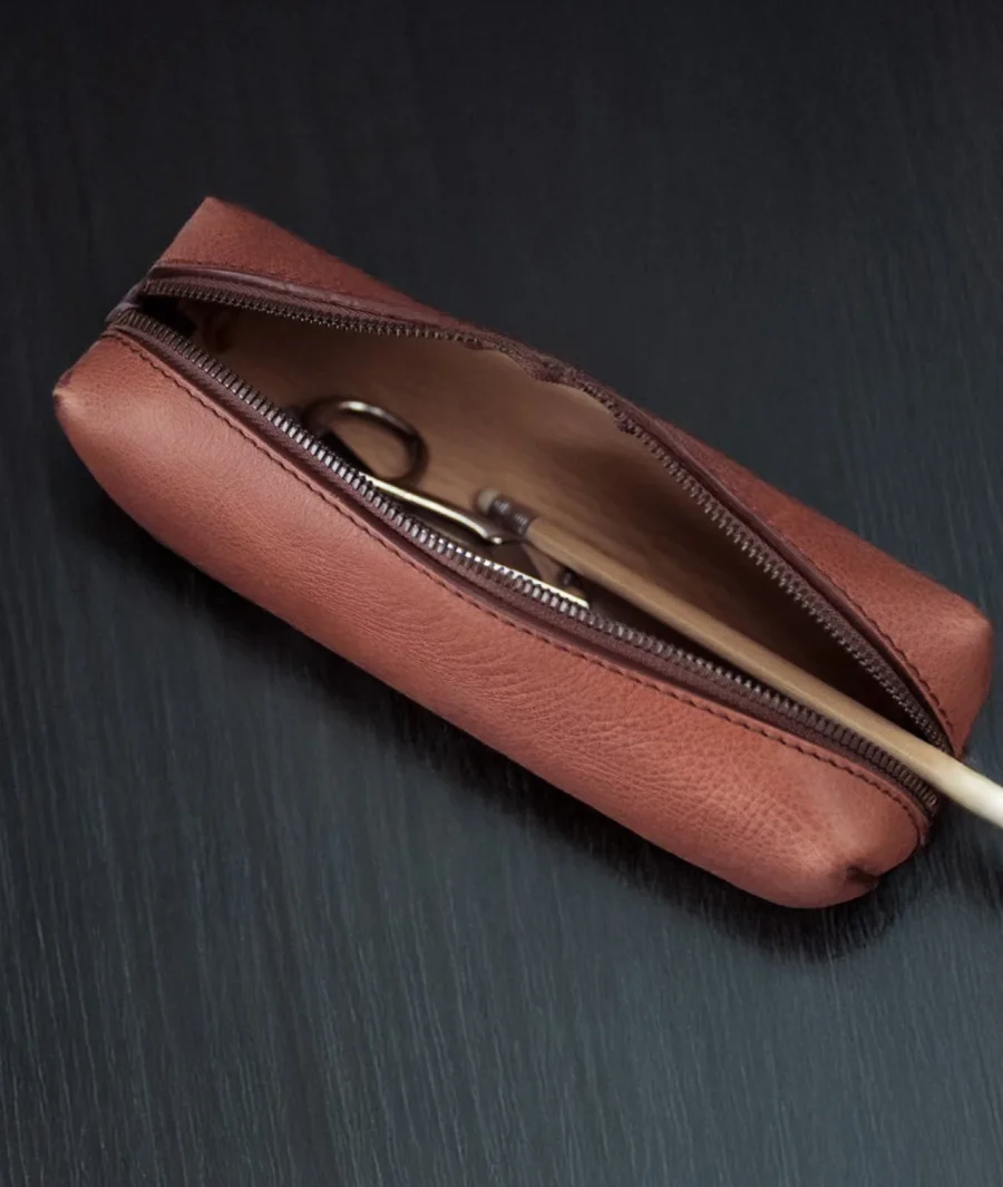 Trousse en cuir